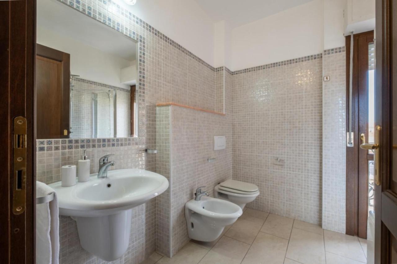Dimoras Ampio Appartamento Centrocitta Olbia Exterior photo