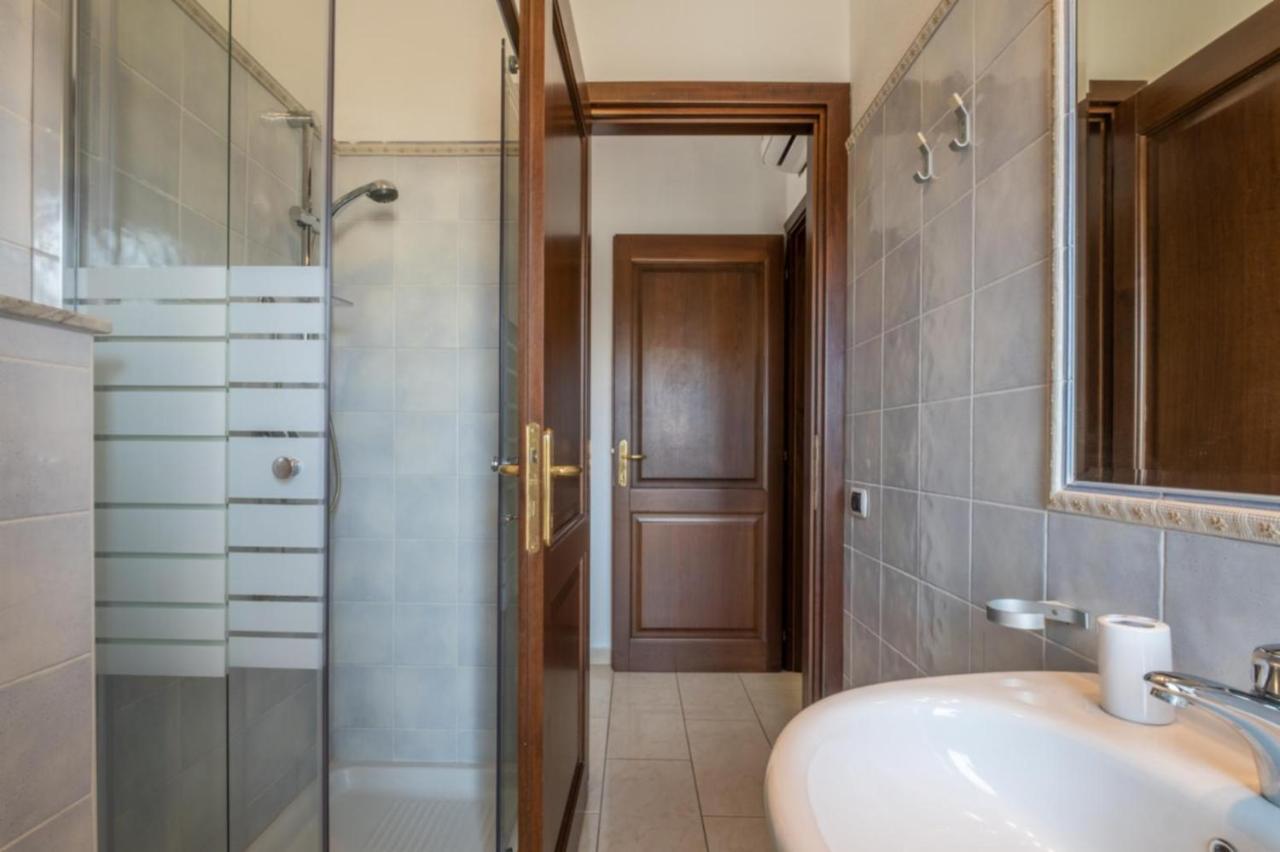 Dimoras Ampio Appartamento Centrocitta Olbia Exterior photo
